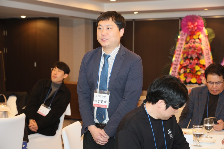 c75ebaf2beecf1c1adfd74113b8b0f93_1741735634_963.jpg